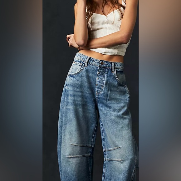 WE THE FREE FP Barrel Denim Jeans. Size 29 . Wore once /washed and I lost weight - Picture 2 of 8